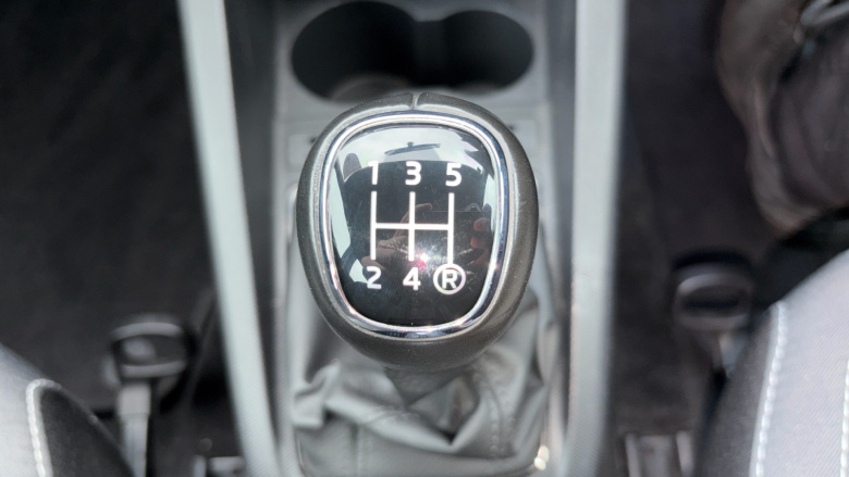 Skoda Fabia 1.0 MPI SE 5dr Petrol Hatchback